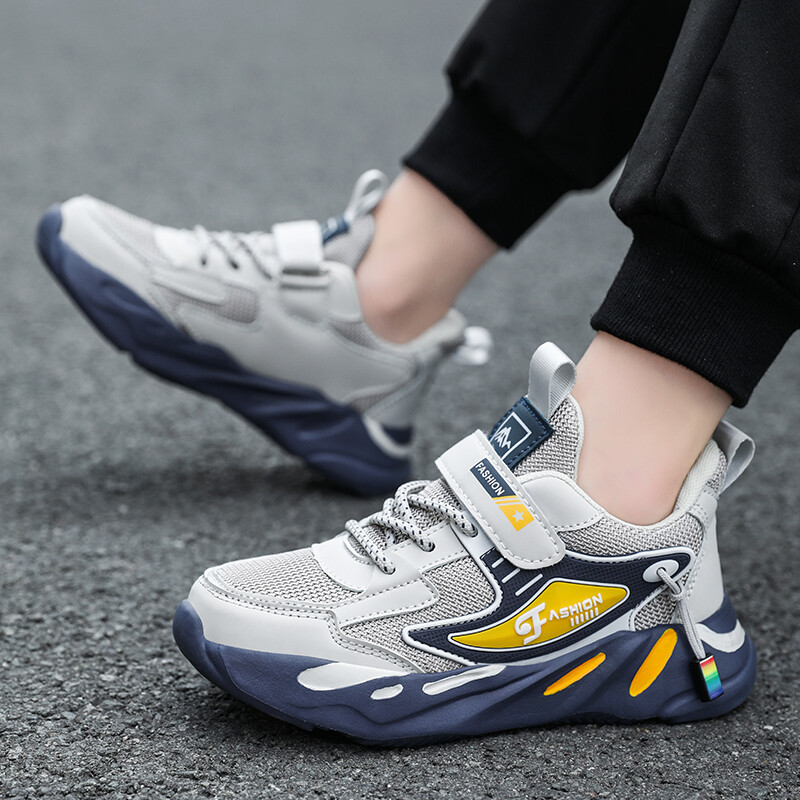 Bērnu kedas sporta apavi zēniem Modes ādas bērnu komforta apavi elpojošiem tīklveida apaviem ikdienas āra skriešanas apavi