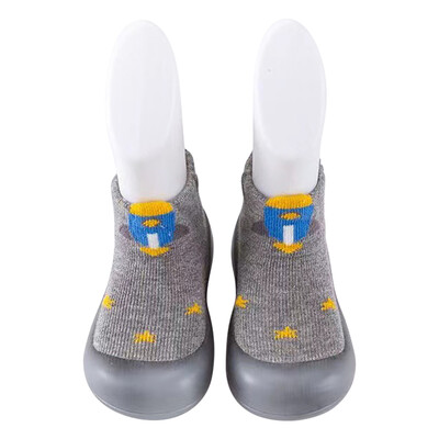 Zīdaiņu grīdas zeķes pavasara un rudens zīdaiņiem iekštelpu pretslīdes pastaigu apavi jaundzimušajiem, izolētas mīkstas zoles, pret krišanas zeķes un apavi