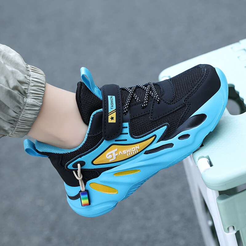 Bērnu neslīdošas sporta skriešanas apavi zēniem, bērnu tīklveida ikdienas apavi — melni