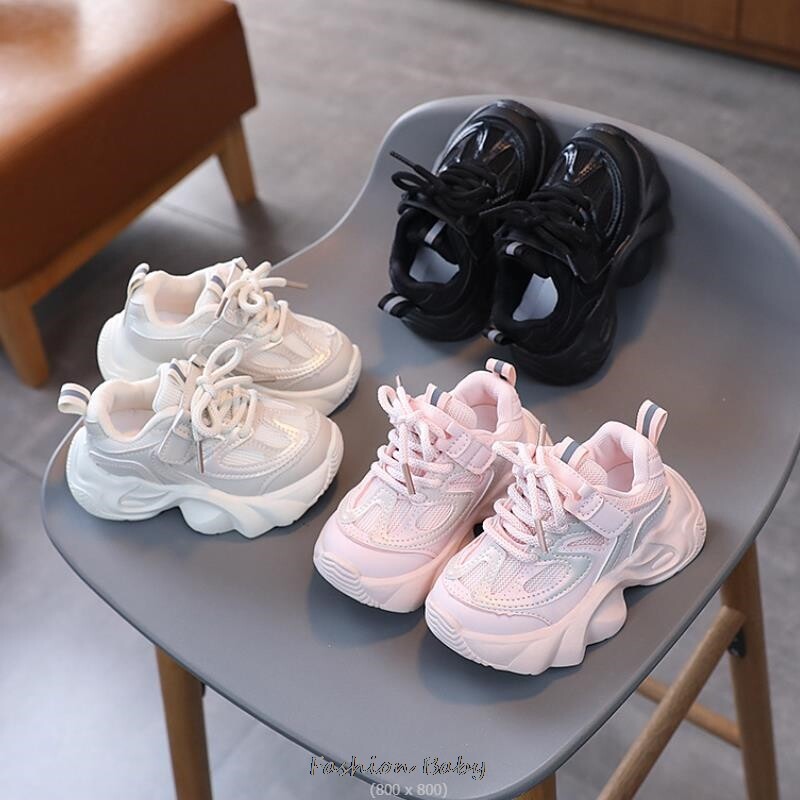 Bērnu apavi zēniem Modes Meiteņu mīkstās kedas Sporta skriešanas Teniss Bērnu Plakanas Ikdienas zīdaiņu Toddler Apavi āra kedām