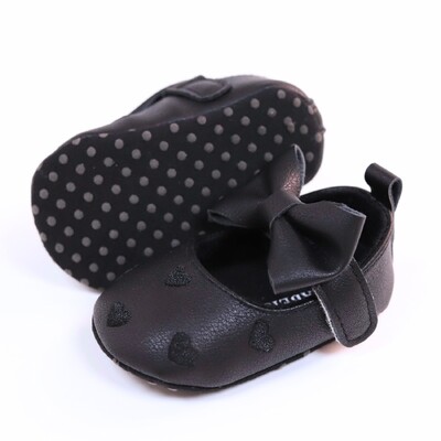 Meiteņu mazuļu kurpes bērnu izšuvumi mīlestības stils mazuļa pirmais soli apavu pāris elpojošs, neslīdošs modes