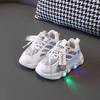 Маратонки Детски модни LED светлинни обувки Letter Webbing Mesh Breathable1-6years Old Luminous Shoes Ежедневни спортни обувки Обувки за момчета