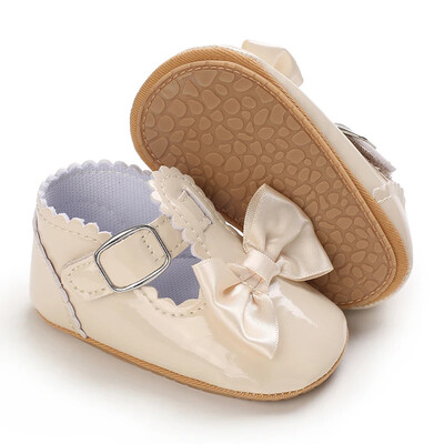 Mieli balti nėriniai Baby Girl Baby Baby Moccasins Moccs Batai Lankas Fringe Guminis padas Neslystanti avalynė Vaikiška lovelė Batai