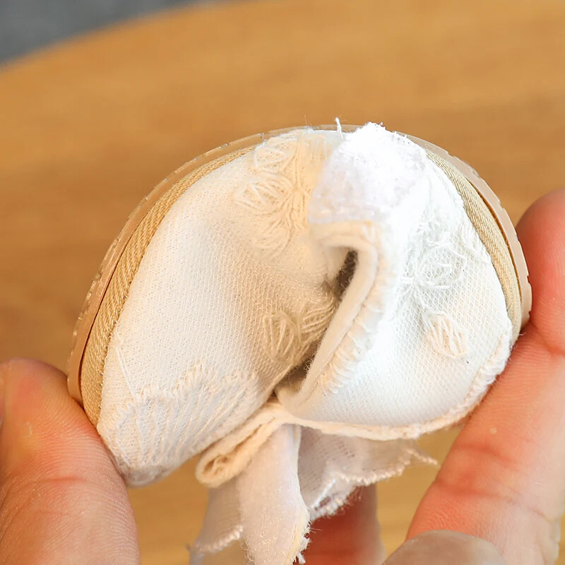 Jauki, balti mežģīņu mazuļi, princeses, apavi Baby Moccasins Moccs Kurpes Bārkstis ar gumijas zoli Neslīdoši apavi Bērnu gultiņa Apavi