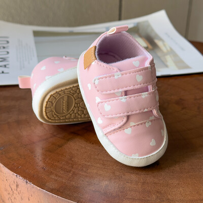Jaundzimušo apavi Zēniem Zēniem Meiteņu Kurpes Klasiskās Ādas Gumijas Zole Pretslīdēšanas Toddler First Walkers Zīdaiņu meiteņu apavi Mokasīni