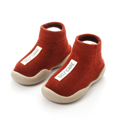 Unisex zīdaiņu apavi Pirmie apavi Zīdaiņu staigulīši Toddler First Walker Baby Girl Bērni Mīksta gumijas zole Bērnu apavi adīti zābaciņi Pretslīdes