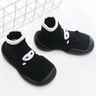 Unisex zīdaiņu apavi Pirmie apavi Zīdaiņu staigulīši Toddler First Walker Baby Girl Bērni Mīksta gumijas zole Bērnu apavi adīti zābaciņi Pretslīdes