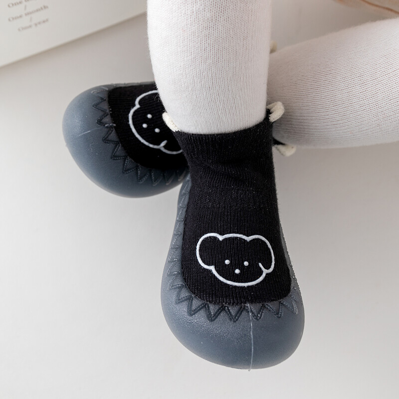 2024. gada pavasaris, rudens, maziem bērniem, pirmie apavi, meitenēm, zēniem, 0–2 t, neslīdošas zeķes, apavi, viegli uzvelkami čības, apavi uz grīdas