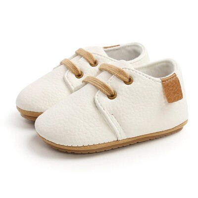 Meckior Baby Shoes Retro PU ādas zēnu meiteņu apavi Toddler Gumijas zole Pretslīdēšanas pirmie staigulīši Unisex jaundzimušo mokasīni