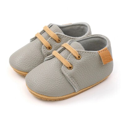 Meckior Baby Shoes Retro PU ādas zēnu meiteņu apavi Toddler Gumijas zole Pretslīdēšanas pirmie staigulīši Unisex jaundzimušo mokasīni