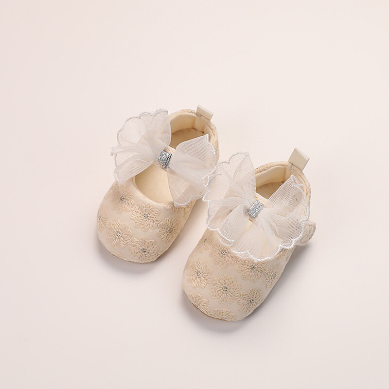 Kisgyermek kislányok Mary Jane Flats Princess virágos hímzéses ruha Cipők Csúszásmentes gyermekágyi cipők