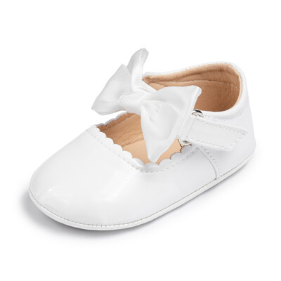 Sonsage vienkrāsains, sekla mutes apavi zīdaiņu pastaigu apaviem Mīkstas bantes, mīkstas ādas princešu apavi Viegli elpojoši apavi mazuļiem