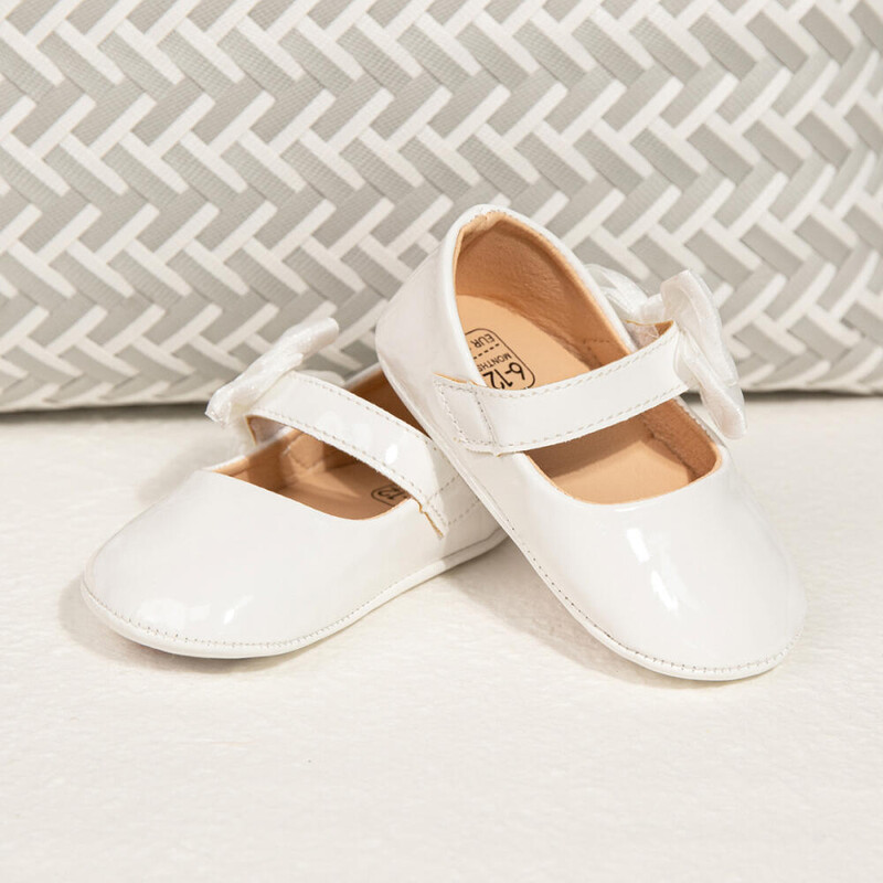 Sonsage vienkrāsains, sekla mutes apavi zīdaiņu pastaigu apaviem Mīkstas bantes, mīkstas ādas princešu apavi Viegli elpojoši apavi mazuļiem