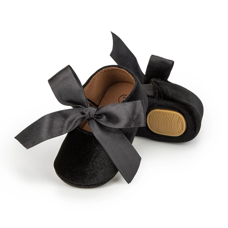 Meiteņu apavi princesēm, daudzkrāsu samta apavi ar mīkstu dibenu bantītes pret slīdēšanu jaundzimušajiem, pirmie staigāšanas apavi 0–18 mēn.