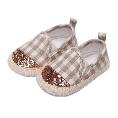 Zīdaiņu zīdaiņu meiteņu rūtaini raibs audums kedas Mīkstas, neslīdošas ikdienas apavi Uzvelkami jaundzimušo bērnu gultiņas apavi 0-18M