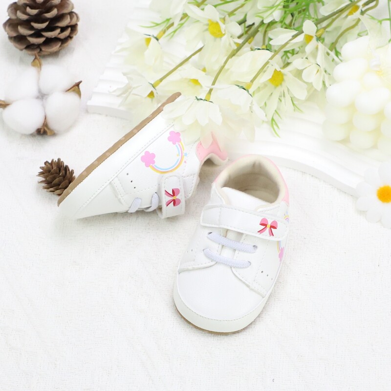 Csecsemő totyogó cipők, szivárványos és masnis kialakítású baba tornacipők, könnyű és csúszásmentes, alkalmas mindennapi és nyaralási viseletre, minden tengeren