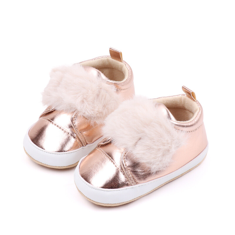 Zīdaiņu apavi Skaisti Blingbling PU mīksta plīša pavasara un rudens stila pirmsstaigāšanas jaundzimušā toddler kedas 2024 modes BWJ3149