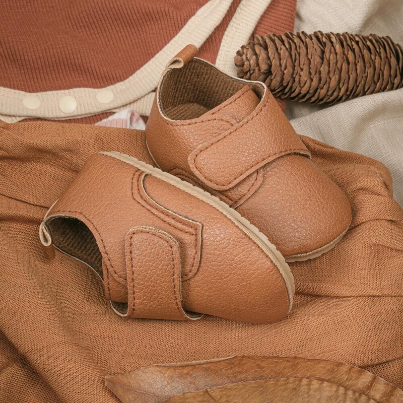 Νέα ρετρό δερμάτινα βρεφικά παπούτσια Κλασικά πολύχρωμα Βρεφικά παπούτσια casual αγόρια για κορίτσια Αντιολισθητικό πάτο από καουτσούκ Ανοιξιάτικο Πρώτη περιπατητή για βρέφη