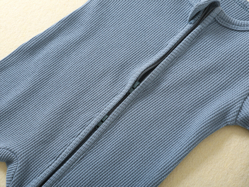 100% kokvilnas zīdaiņu rombiņas vairumtirdzniecība Pērciet vairāk, lai ietaupītu piegādi Viengabalains guļammais jaundzimušā kombinezons, rāvējslēdzējs, Grow apavi Ropa Bebe