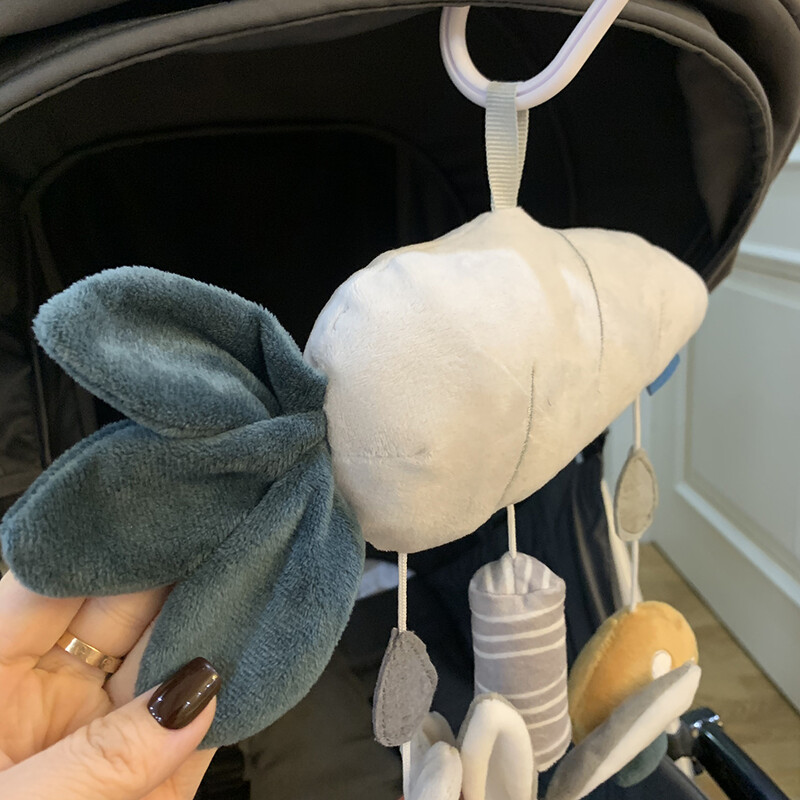 Kūdikių žaislai 0 12 mėnesių pliušiniai gyvūnai Barškučiai kūdikiams Nešiojama pakabinama lovelė Automobilinė kėdutė Vežimėlis Žaislai Jutiminiai žaislai naujagimiui Dovana