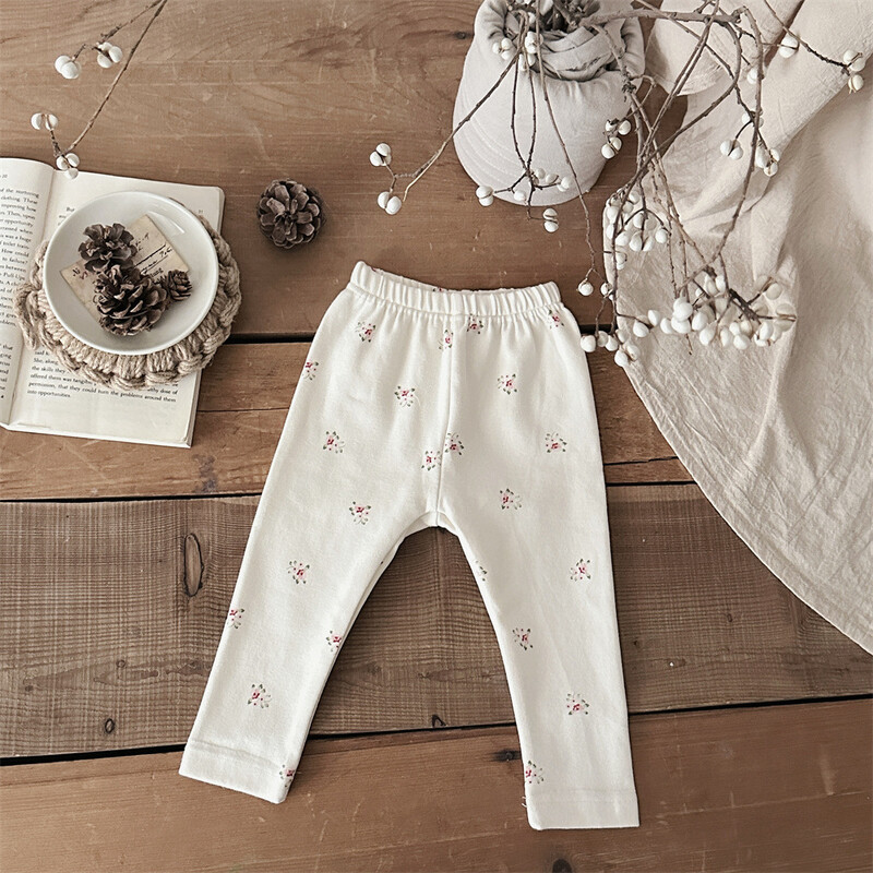 Pavasara pidžamas komplekts zīdaiņiem meitenēm ar ziedu mežģīnēm ar piedurknēm un bikses 2 gab. Mājas apģērbs, uzvalks maziem bērniem