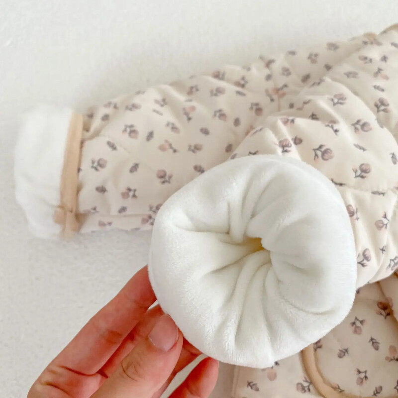 7842-1 Kūdikių paltukas Žieminis Naujas Mergaičių medvilnine paminkštintas striukė gėlėtas paltas vilnos viduje kardiganinis paltas