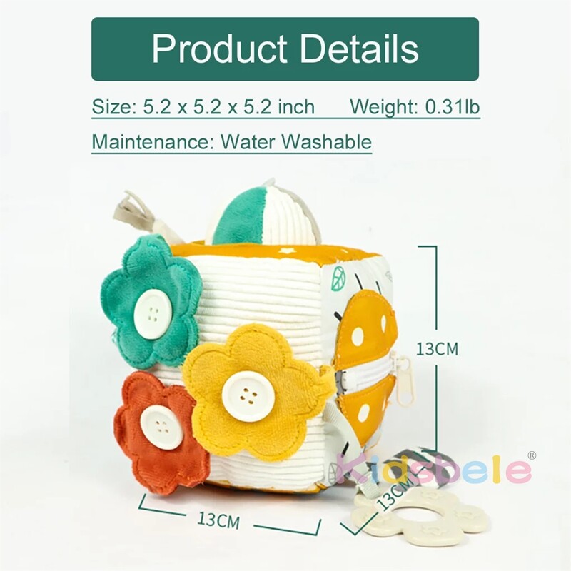 Kūdikio užimtas kubo sensorinių žaislų užsiėmimas mažiems vaikams, mokantis lavinančių žaislų, vystantis su veidrodžiu, minkštas kūdikis 0–3 m.