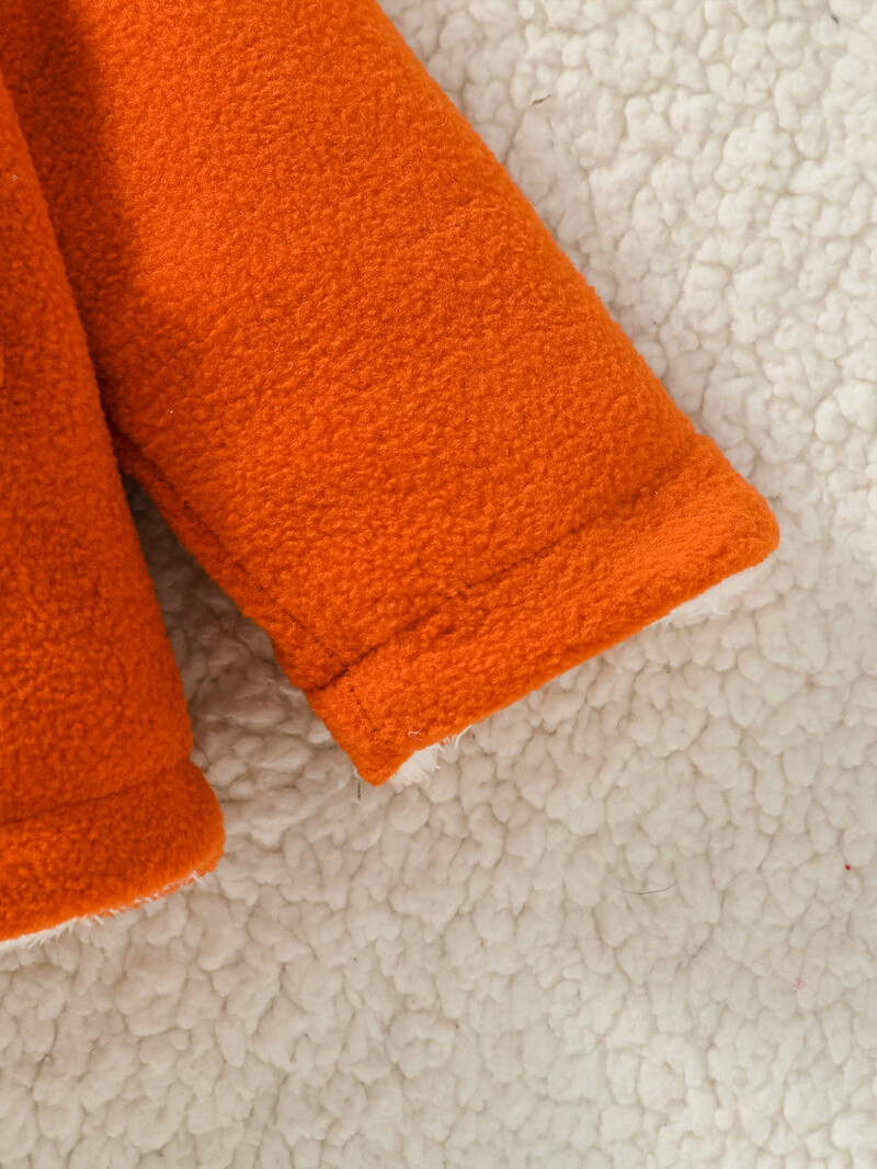 2024 m. Naujo stiliaus kūdikių berniukų miela animacinių filmų kišenė su lapės ilgomis rankovėmis gobtuvu su užtrauktuku, šiltas pliušinis paltas, skirtas 1–3 m. lauko gatvės aprangai