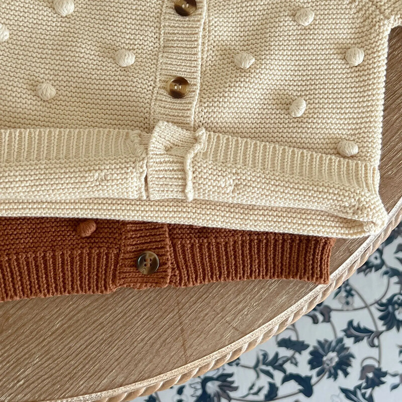 Žiemos bamblys mergaičių berniukų rudeninis žieminis pilnomis rankovėmis kietas megztas apatinis paltas mažiems berniukams taškuotas medvilninis megztinis