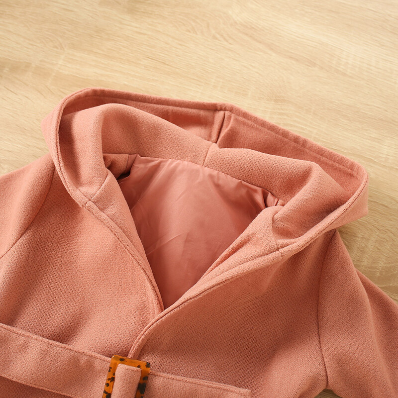 Rudens un ziemas jauns meiteņu mētelis vilnas mētelis ar kapuci augšējā josta ar garām piedurknēm vienkrāsains meiteņu mētelis bērnu apģērbs