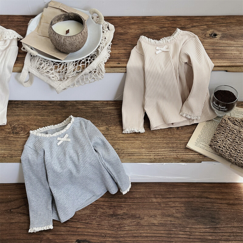 2024. gada rudens, jauni meiteņu t-krekli ar garām piedurknēm.