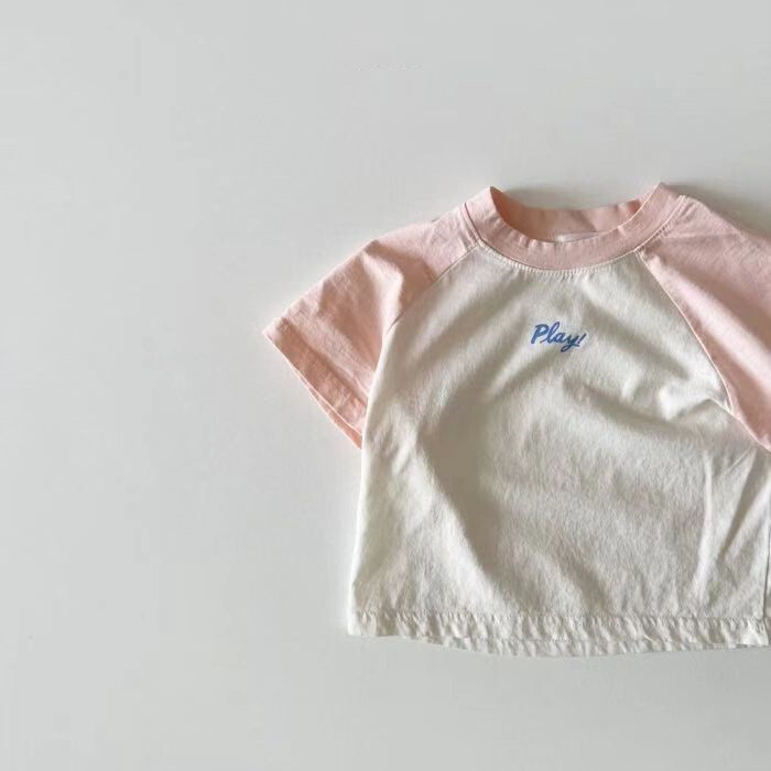 2025 nyári új baba rövid ujjú póló fiú lányok aranyos játék betűs póló csecsemő alkalmi póló pamut gyerek póló