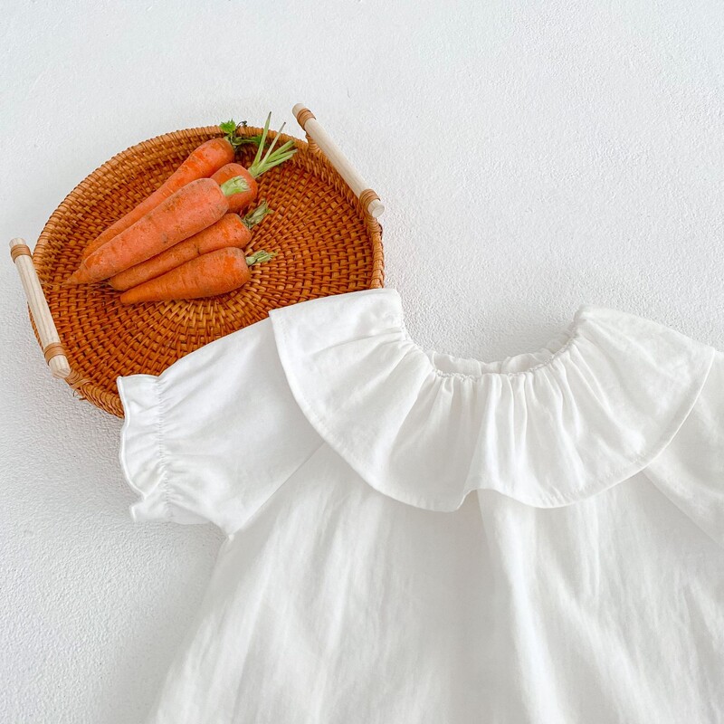 Bērnu T-krekls, Jauna vasaras tendence zēniem un meitenēm, daudzpusīgs krekls ar volānu apkakli īsām piedurknēm, balts daudzpusīgs stils