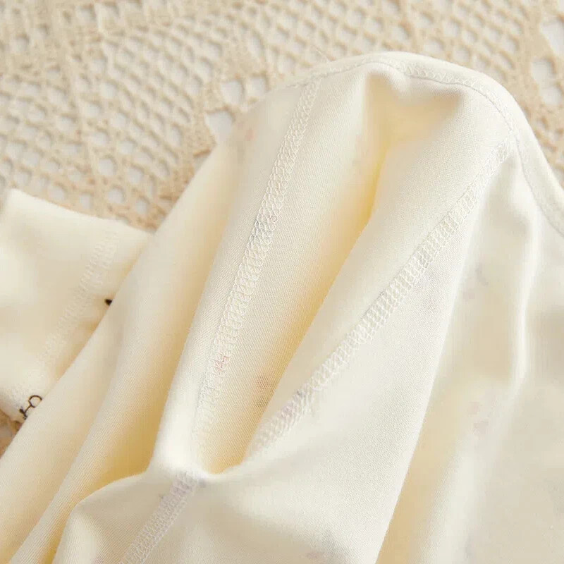 Baby Romper Cotton Spring Autumn Fresh Print Mīksts jaundzimušo zīdaiņu kombinezons Ikdienas apģērbs bodijiem Guļtērpi