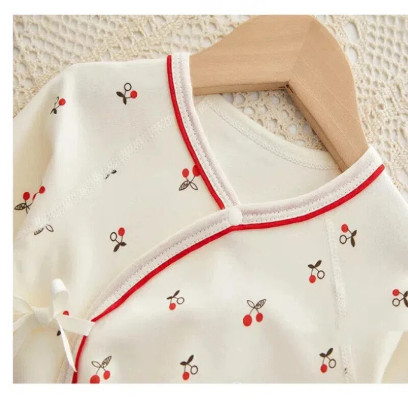 Baby Romper Cotton Spring Autumn Fresh Print Mīksts jaundzimušo zīdaiņu kombinezons Ikdienas apģērbs bodijiem Guļtērpi