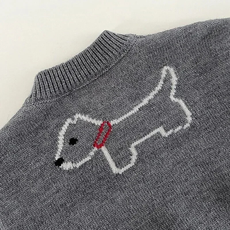 Παιδικά πουλόβερ με στρογγυλή λαιμόκοψη Φθινοπωρινά νέα μοτίβα για σκύλους Βρεφικά ρούχα Ιαπωνικά και κορεάτικα γκρι πλεκτά πουλόβερ Χαριτωμένη τοπ ζακέτα