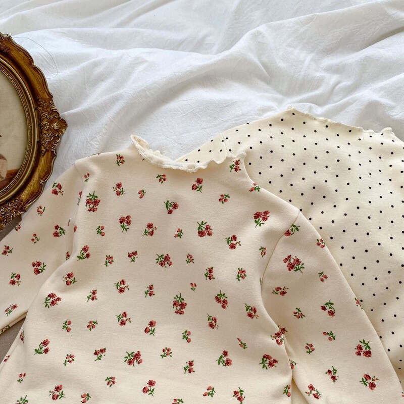 Uus beebi pikkade varrukatega T-särk Tüdrukutele Puuvillane vabaaja särgid Imiku volangidega mitmekülgsed särgid Lastele lillelised triibulised ülaosad