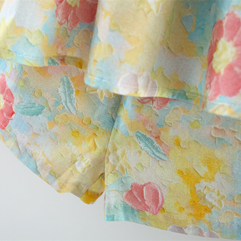 Suvine 2-osaline/komplekt beebitüdruku traksid lühikesed püksid tüdruku kogu keha õlimaal pojengimustriga lendavate varrukatega traksekomplekt