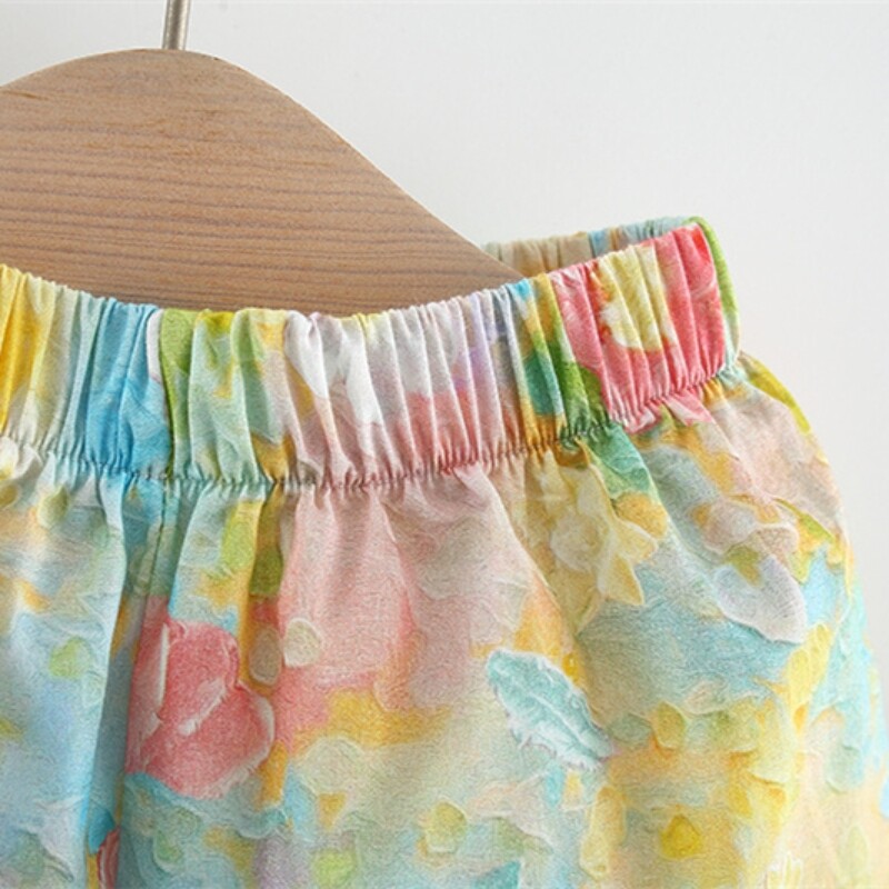 Suvine 2-osaline/komplekt beebitüdruku traksid lühikesed püksid tüdruku kogu keha õlimaal pojengimustriga lendavate varrukatega traksekomplekt