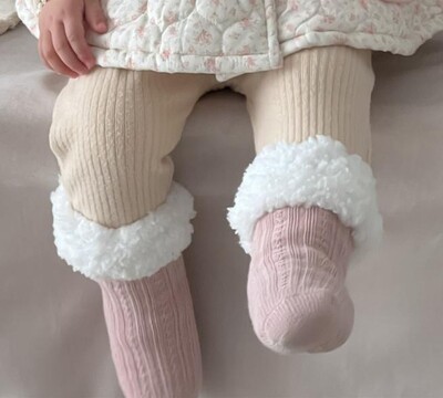 2025. aasta talvine uus beebitüdruku armas armas lilleline vest pluss sametine paks väikelapse soe varrukateta mantel tüdrukutele polsterdatud jope