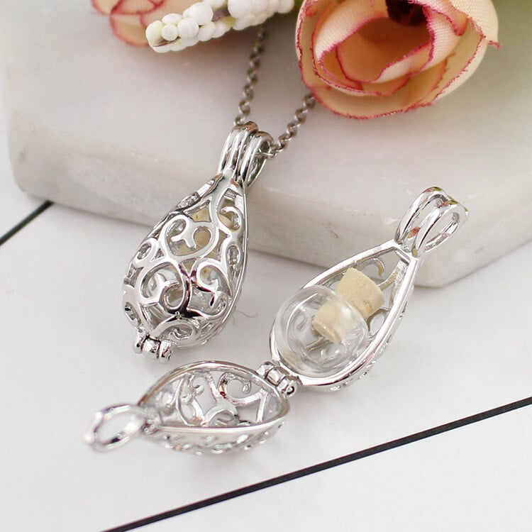 Mažas vandens lašo stiklinis rutulys gali būti atidarytas tuščiaviduris nuotraukų dėžutės pakabukas raktikaulio grandinėlė Magic Box pakabukas palinkėjimų buteliukas karoliai dovana moteriai