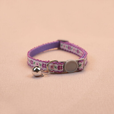 Ar rokām adāma ziedu apkakle ar zvaniņu krāsains retro stila kaķa kaklasiksna, regulējama drošības kaklarota kucēna kaķa aksesuāriem