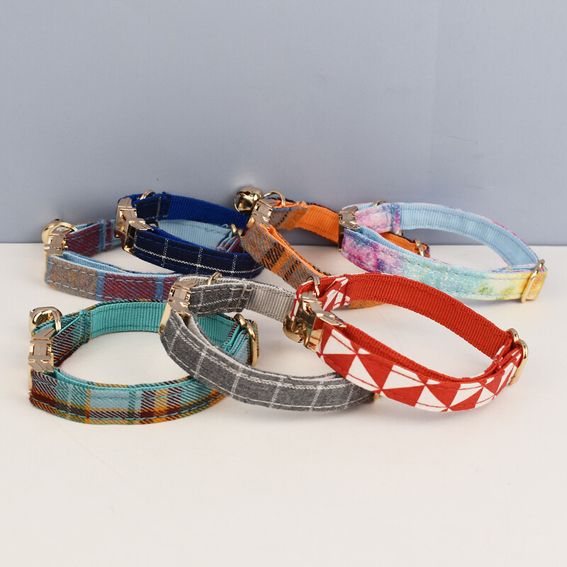 Állítható biztonsági macska nyakörv, személyre szabott kisállat nyakörv Egyedi név Puha