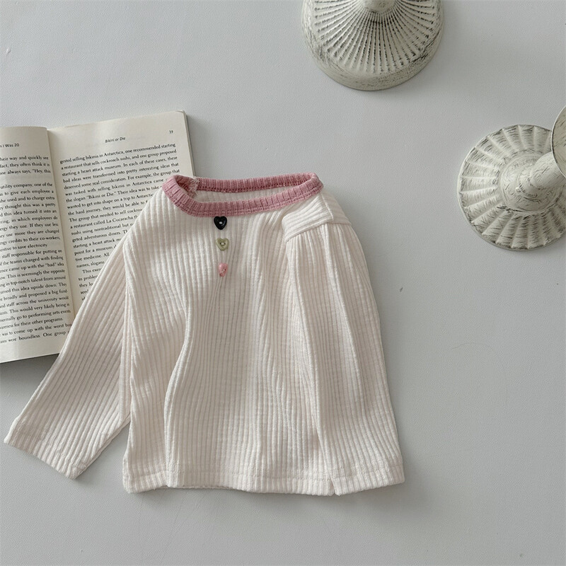 Pavasara un rudens drēbes zīdaiņu kontrastkrāsas rievotu krekls ar garām piedurknēm apakšu meitenēm ar trim mīlestības pogas topiņiem
