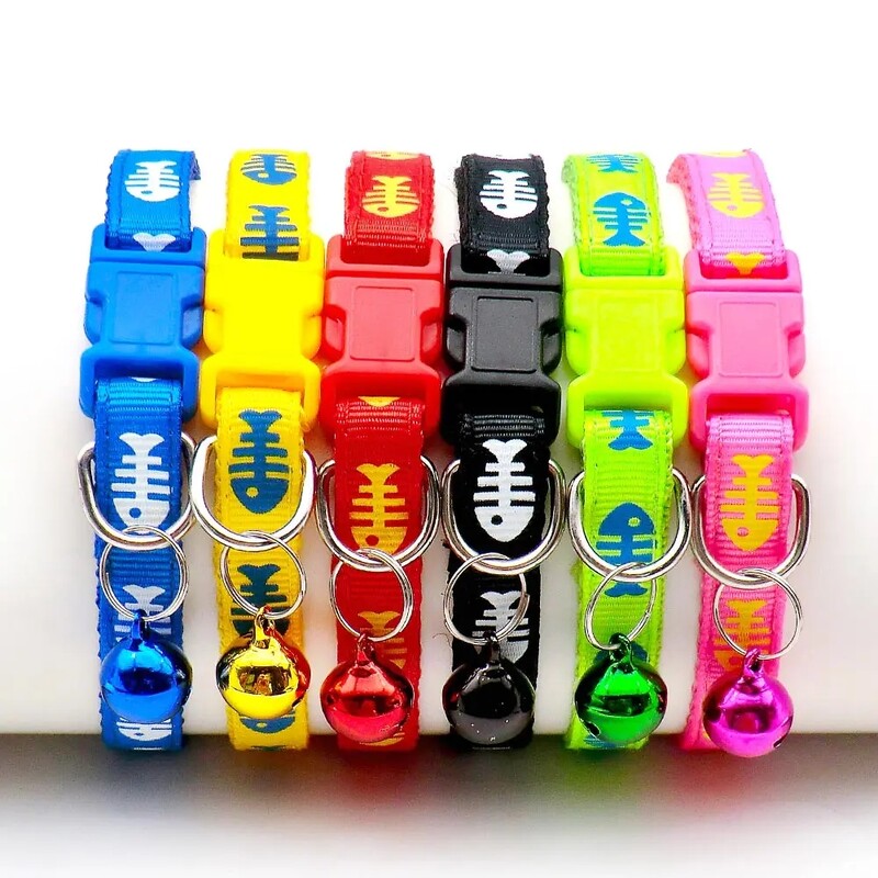 Breakaway kaķu kaklasiksnas ar zvaniņu Jauki personalizēti mājdzīvnieku kaķu kaklasiksnas kaķiem Luksusa kaķu aksesuāri Suņu kaklasiksnas maziem suņiem