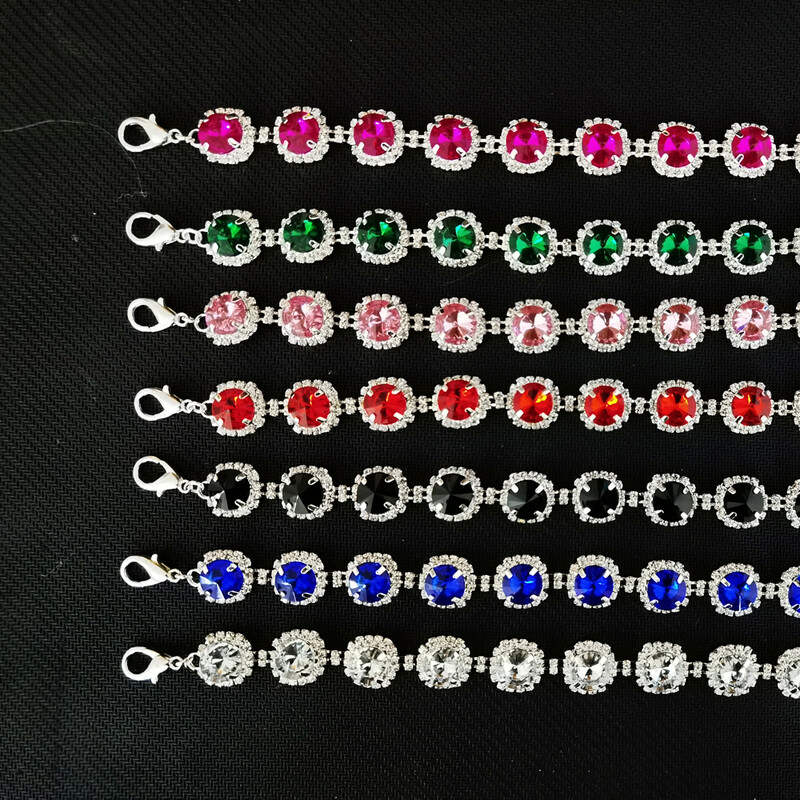 Luksusa Bling Crystal Rhinestone suņu kaķa kaklarota apkakle, regulējama kaķa spīdīga kaklarota rotaslietas mājdzīvniekiem kāzu apģērbu aksesuāri