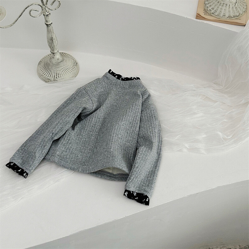 Mazuļu apģērbi 2024. gada ziemas zīdaiņu meitenēm, divslāņu plus flīsa sloksne ar puķainu apakšējo kreklu meitenēm, biezi, silti, garām piedurknēm