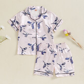 Bērnu meiteņu satīna 2 daļiņu pidžamas komplekts ar celtņa/žirafes apdruku ar īsām piedurknēm, nolaižamiem apkakles topi ar elastīgu jostasvietu, šorti, naktsveļa