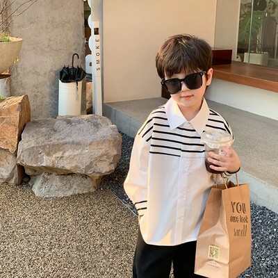 Παιδικό πουκάμισο Ανδρικό άνοιξη 2023 Νέο στυλ γιακά με ρίγες χαλαρή εφαρμογή Κορυφαίο μοντέρνο μωρό ευέλικτο λεπτό αμάνικο πουκάμισο με πέτο