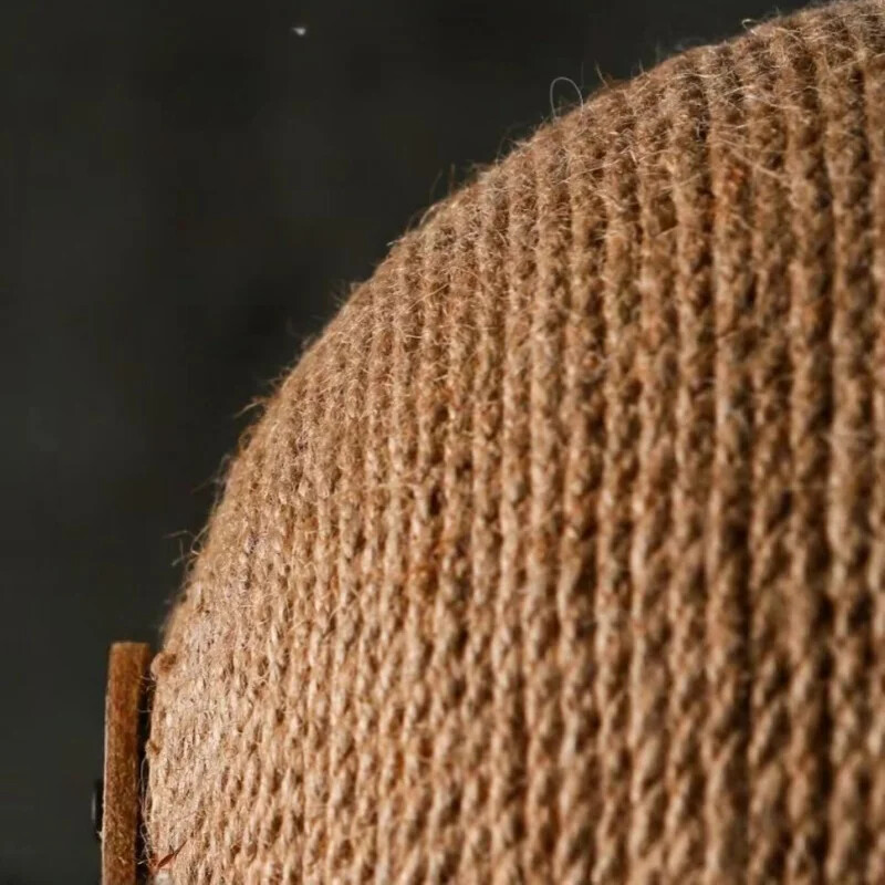 Fa macskakaparó labda 2 az 1-ben macskakaparó, szizál karcolótábla, kopásálló csiszolómancsos játék tömörfa kaparó macskáknak